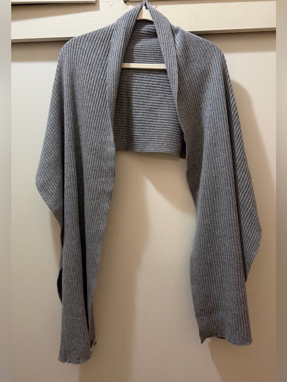TSE Gray Ribbed 100% Cashmere